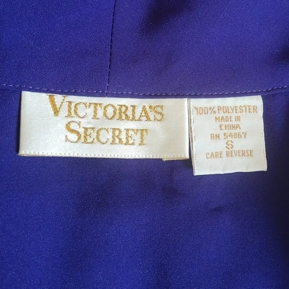 VINTAGE VICTORIA'S Secret Gold Label Satin Wrap Pajama Top Indie Sleeze S - Picture 3 of 5